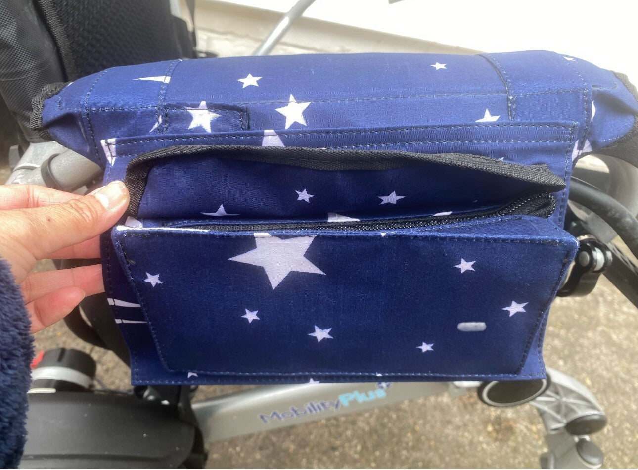 Wheelchair armrest bag