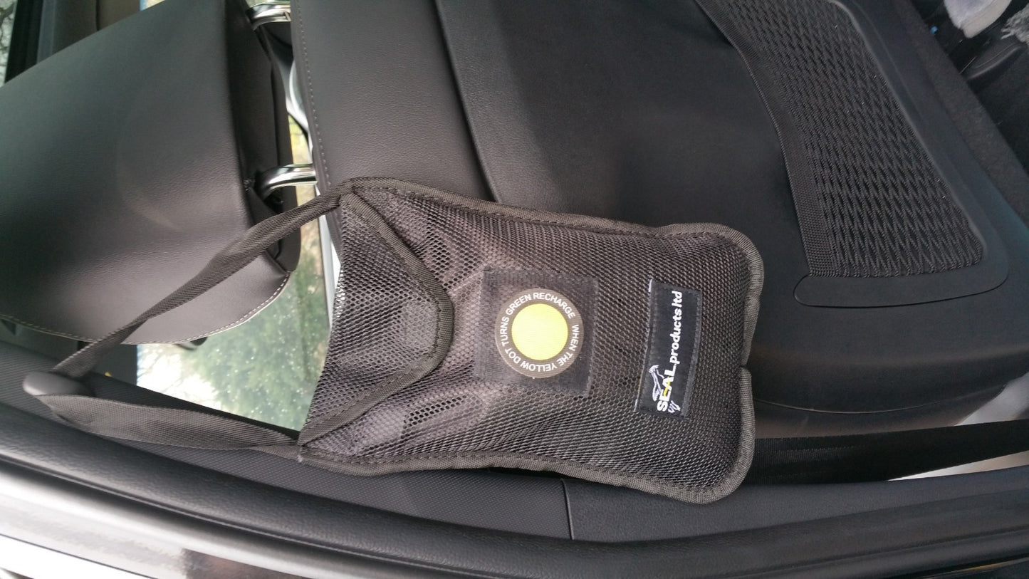Large  CAR/HOME DEHUMIDIFIER BAG MOISTURE ABSORBER/RECHARGEABLE -With anti slip