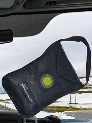 Large  CAR/HOME DEHUMIDIFIER BAG MOISTURE ABSORBER/RECHARGEABLE -With anti slip