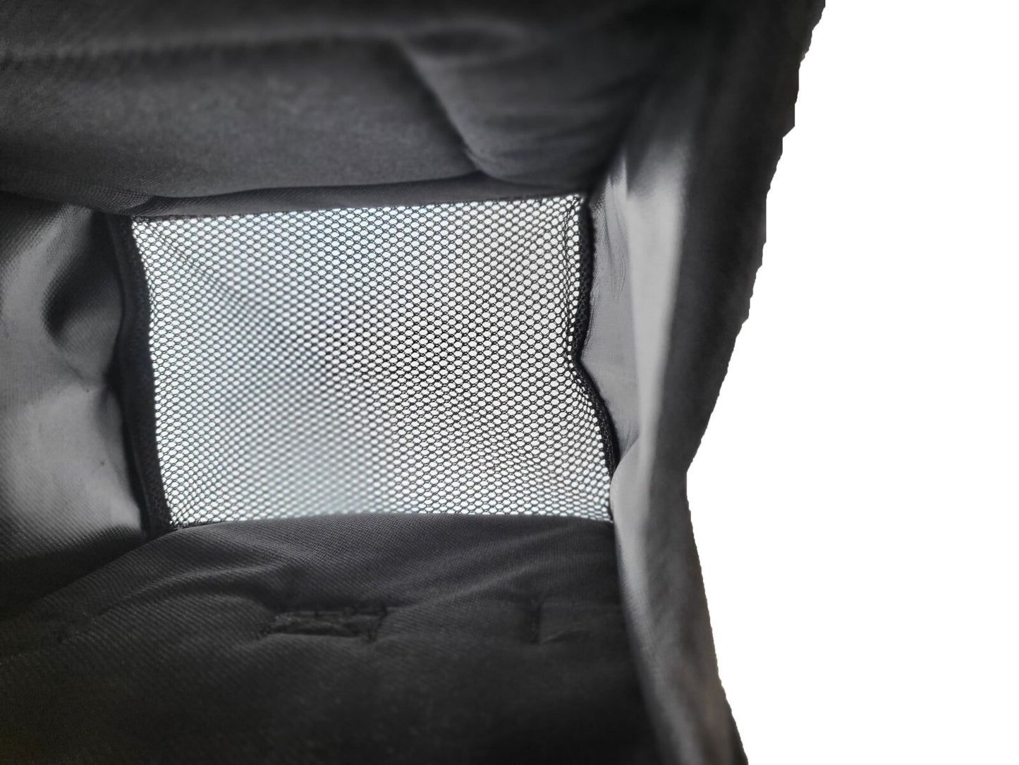 AKM - Large Cargo Pockets