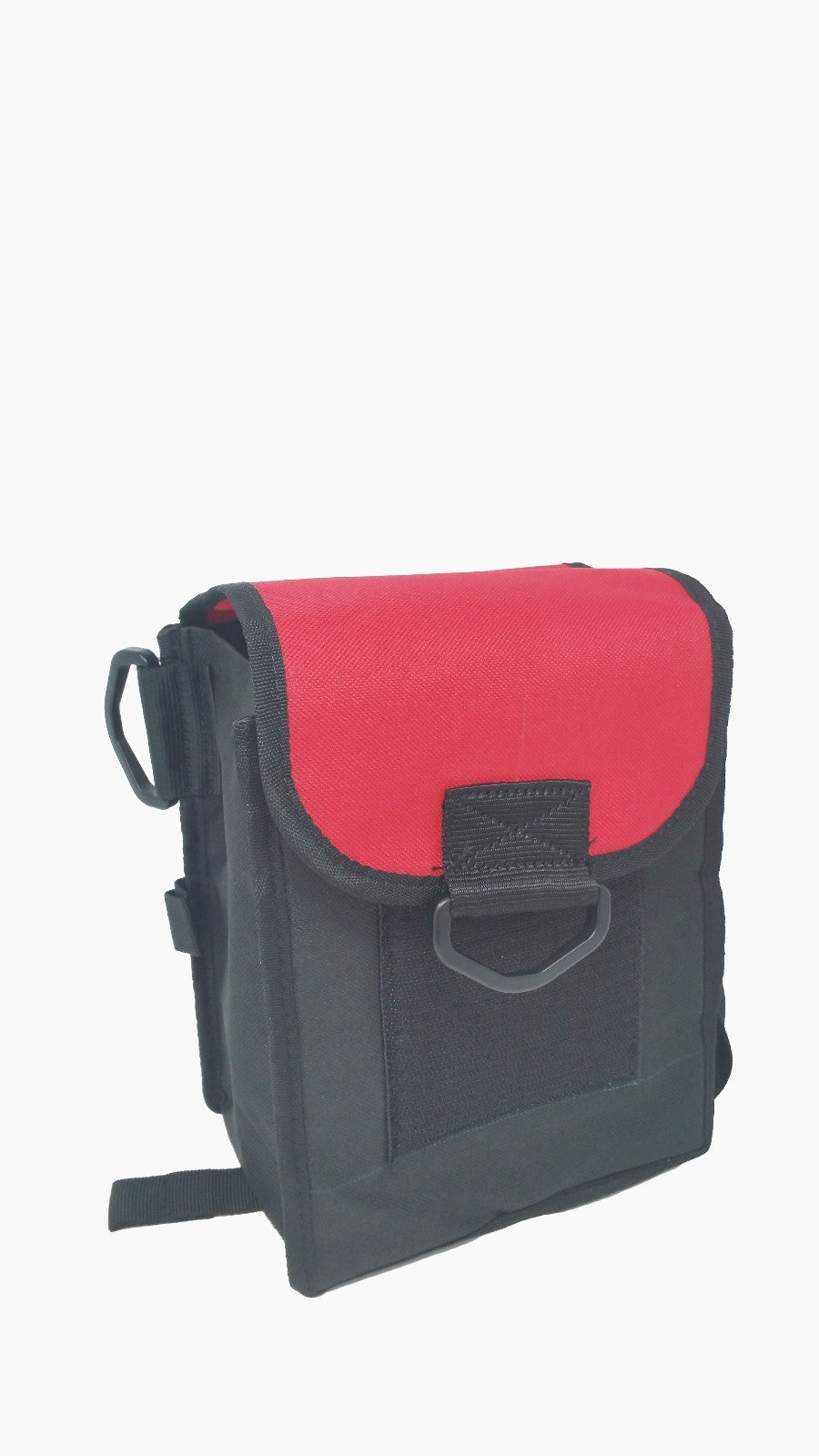 AKM - Large Cargo Pockets