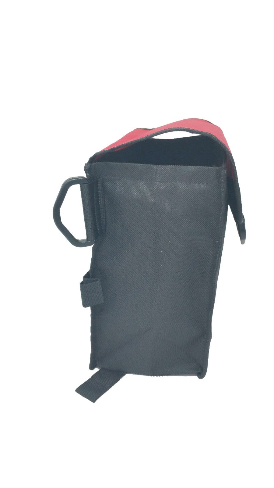 AKM - Large Cargo Pockets