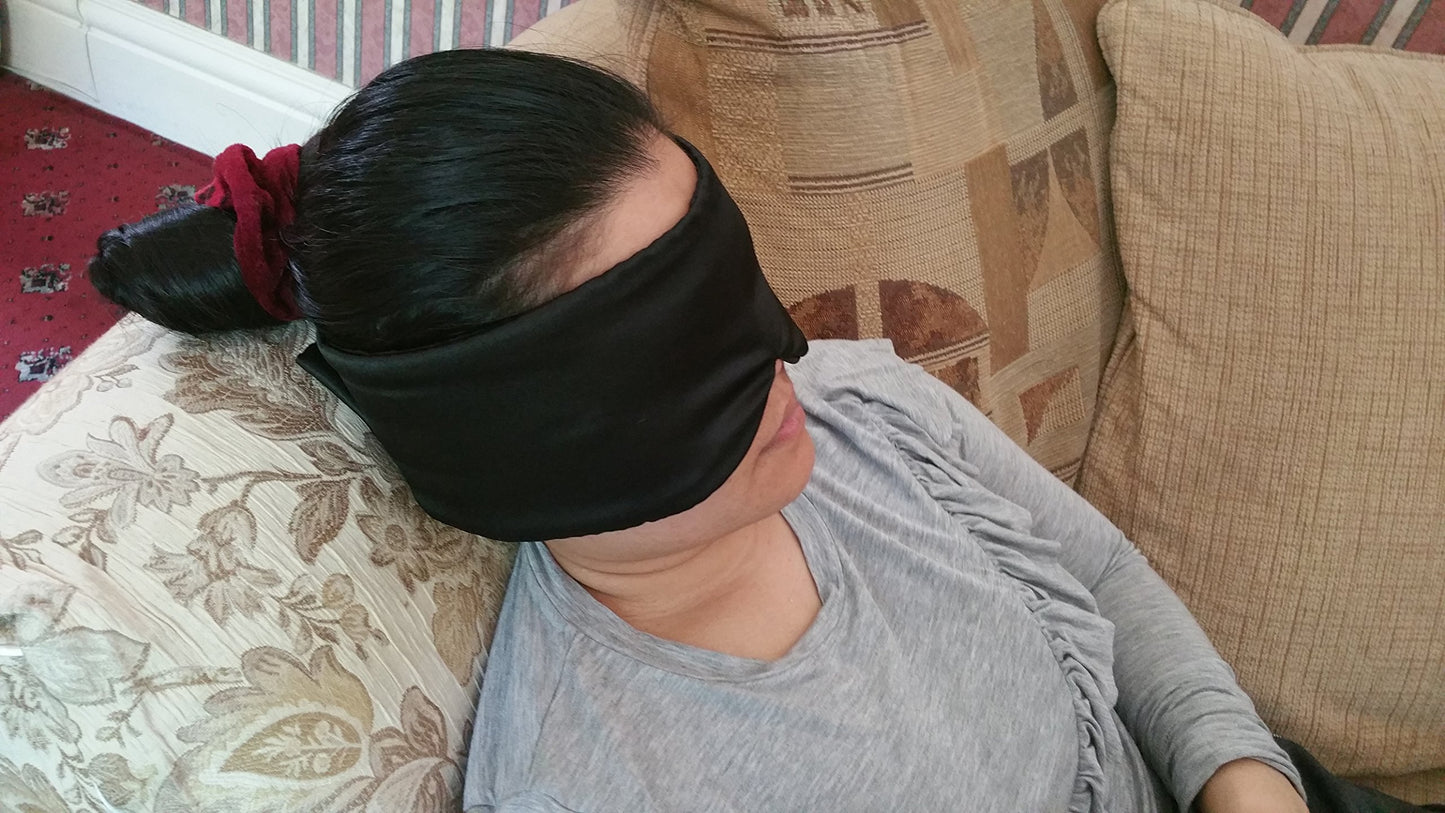 Seal sleep mask