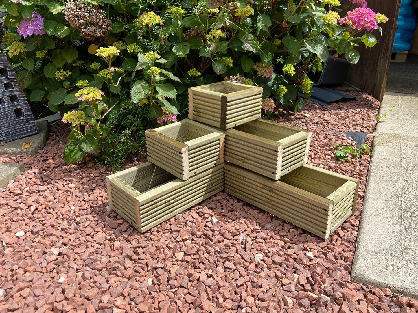 Seal Products Ltd 3 Tier Garden Patio Decking Corner Planter Treated Timbe Flowers not Included
